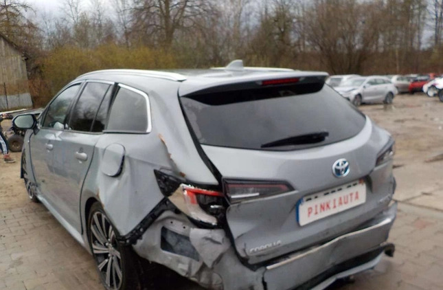 Toyota Corolla cena 37900 przebieg: 34234, rok produkcji 2021 z Ćmielów małe 407
